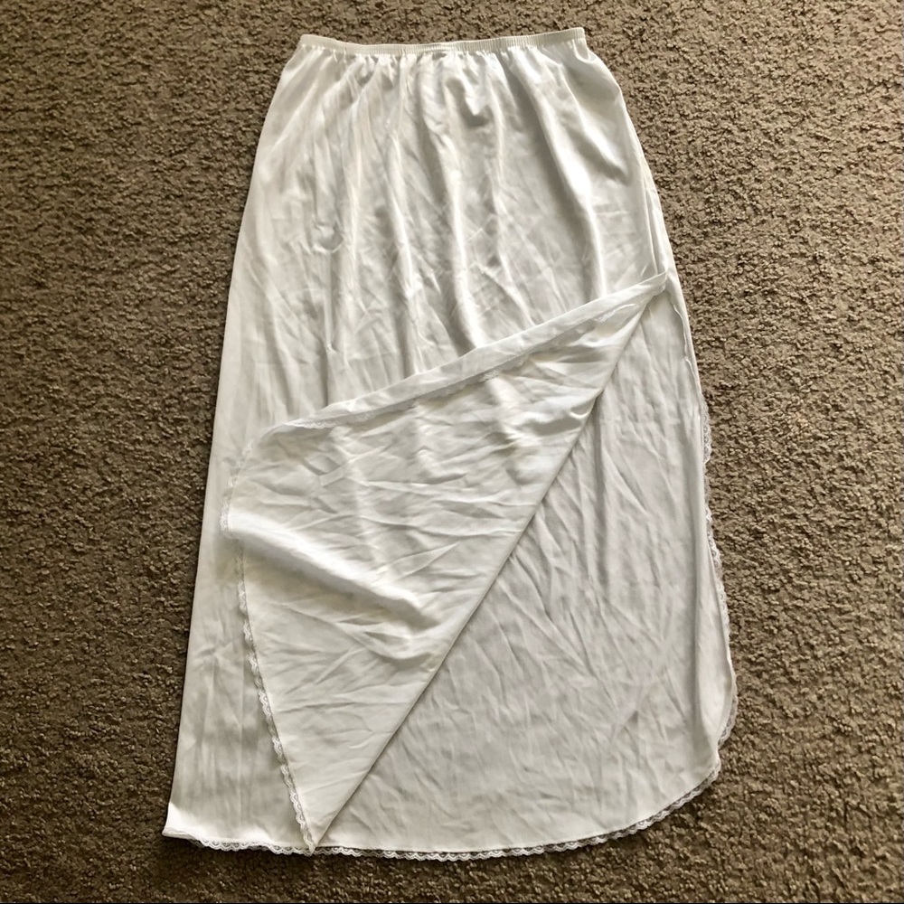 Vassarette Long Slip with Slit Medium